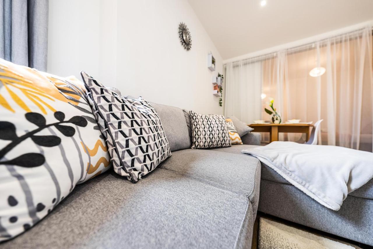 Staines-upon-Thames Mission Wave - Venture Apartment מראה חיצוני תמונה